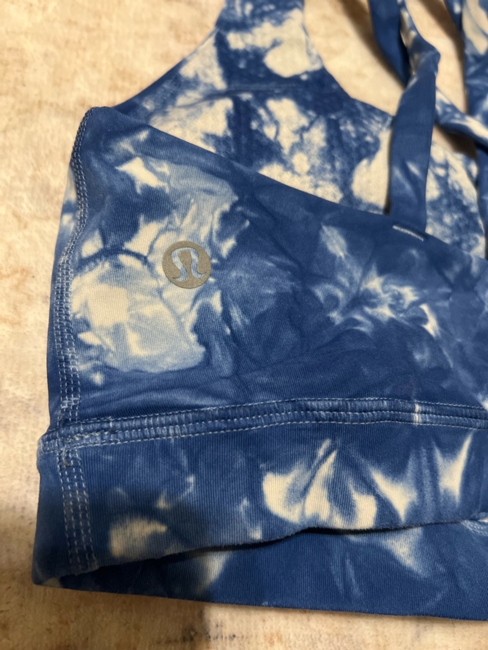 Lululemon Women’s Blue Sports Bra - Picture 3 of 3
